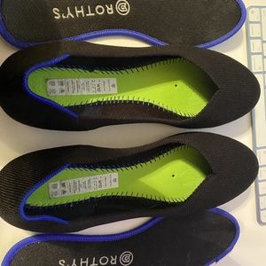 Black Rothy's Flats size 10